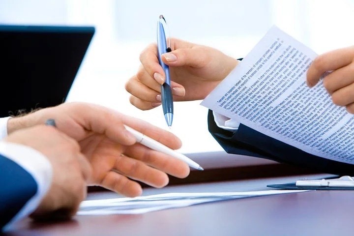 BÉNÉFICIAIRES D’UN CONTRAT D’ASSURANCE VIE